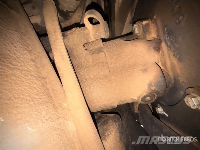Bobcat E26 小型挖掘机