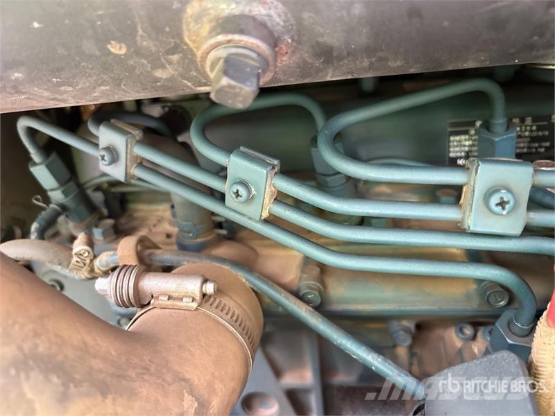 Bobcat E26 小型挖掘机