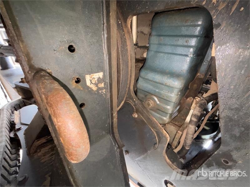 Bobcat E26 小型挖掘机