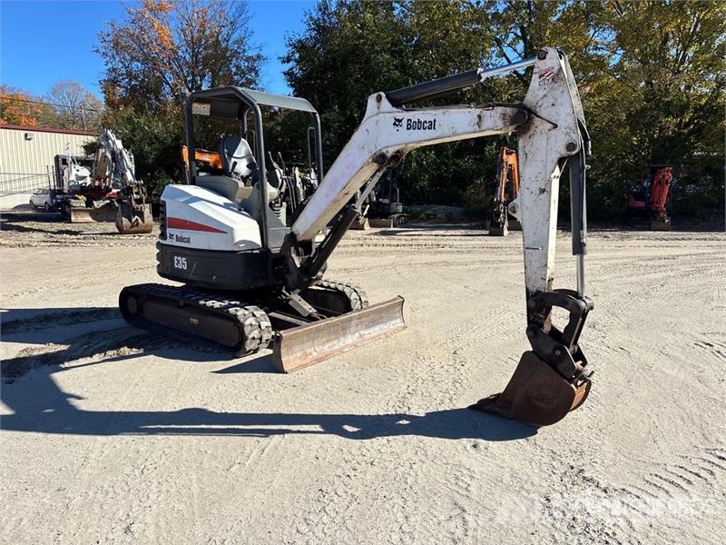 Bobcat E35 소형 굴삭기 7톤 미만