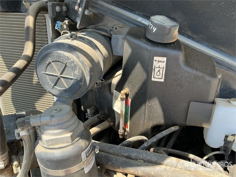 Bobcat E85 حفارات زحافة