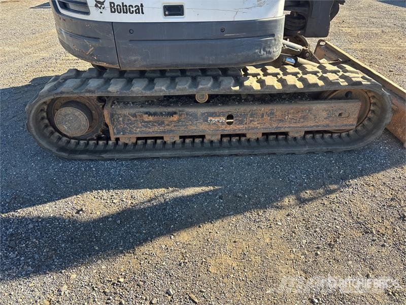 Bobcat E85 Lánctalpas kotrók