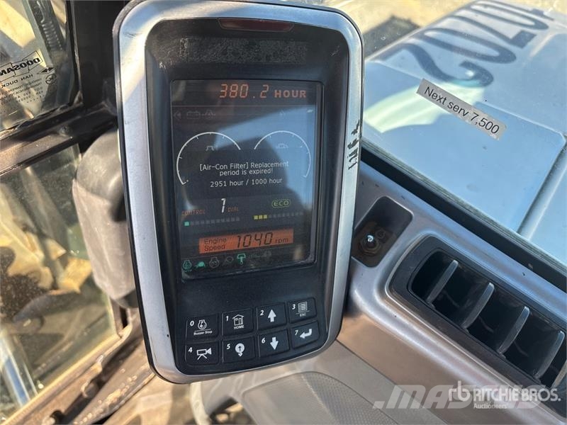 Bobcat E85 Lánctalpas kotrók