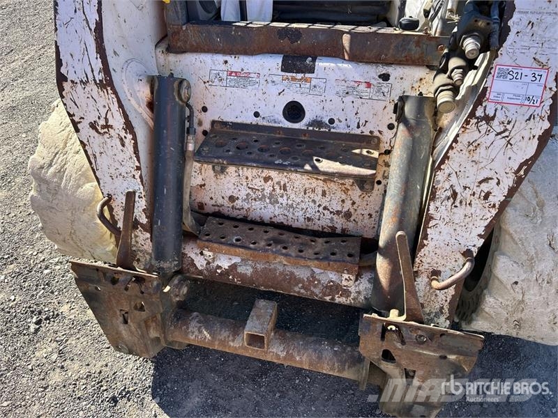 Bobcat S220 Kompaktlaadurid