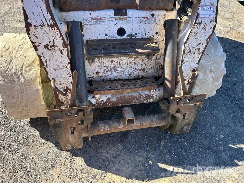 Bobcat S220 Kompaktlaadurid
