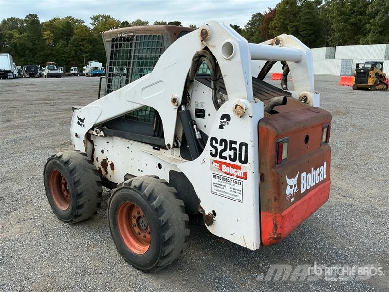 Bobcat S250 Minilæsser - skridstyret
