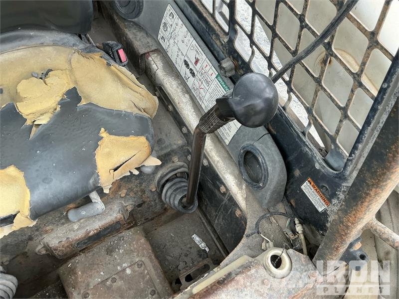 Bobcat S300 Skid steer loaders