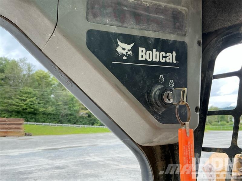Bobcat S300 Skid steer loaders