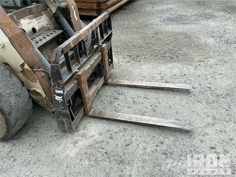 Bobcat S300 Skid steer loaders