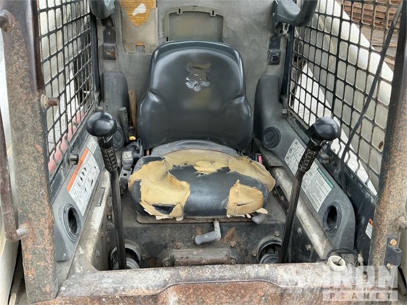 Bobcat S300 Skid steer loaders
