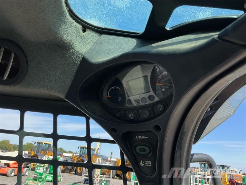Bobcat S650 Skid steer loaders