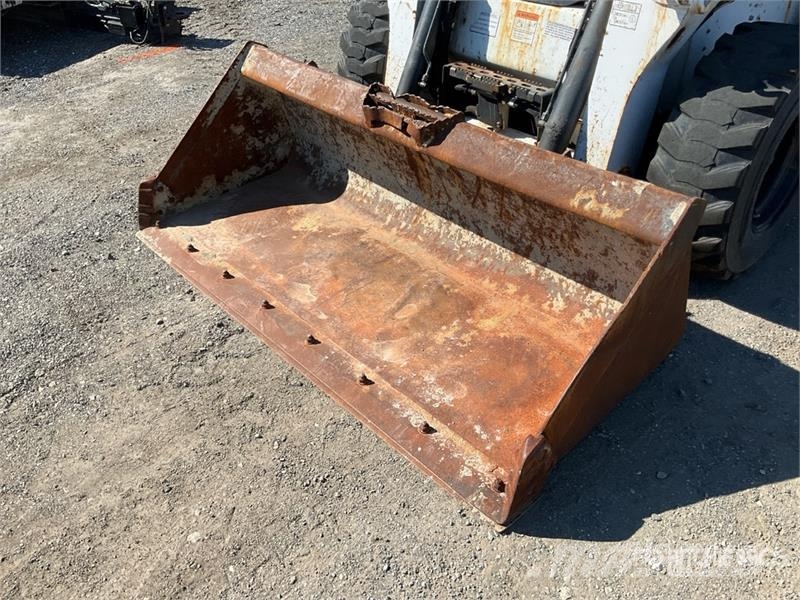 Bobcat S650 Skid steer loaders