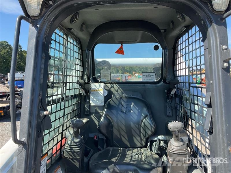 Bobcat S650 Skid steer loaders