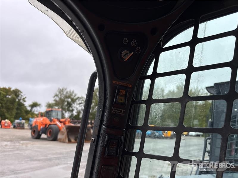 Bobcat S650 Mini Pale Gommate
