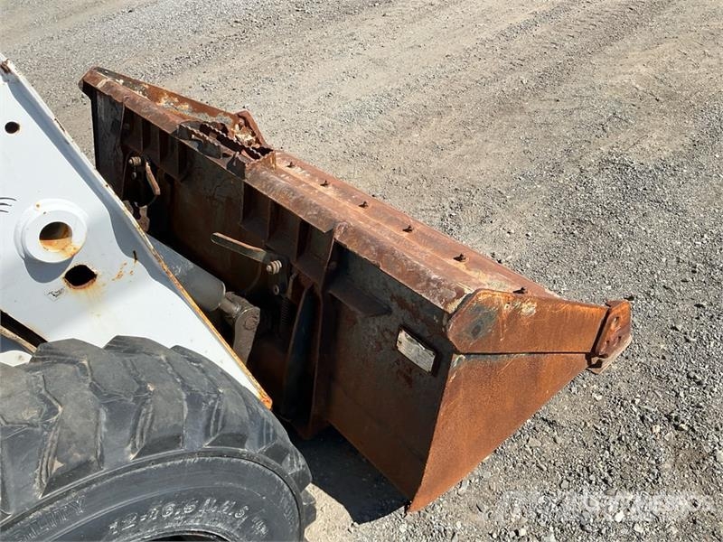 Bobcat S650 Skid steer loaders
