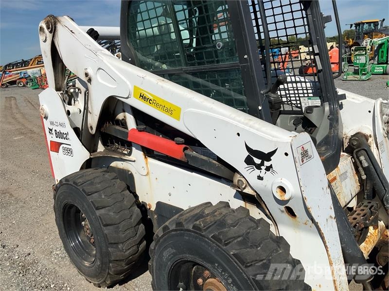 Bobcat S650 Skid steer loaders