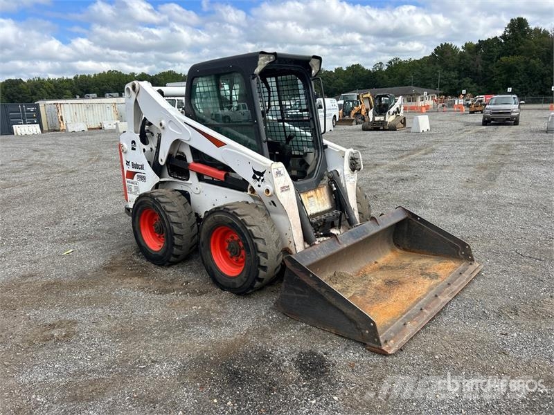 Bobcat S650 T4 Two-Speed Skid Steer Loader Мини-погрузчики