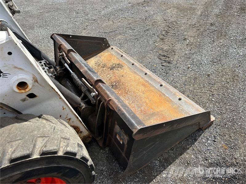 Bobcat S650 T4 Two-Speed Skid Steer Loader Мини-погрузчики