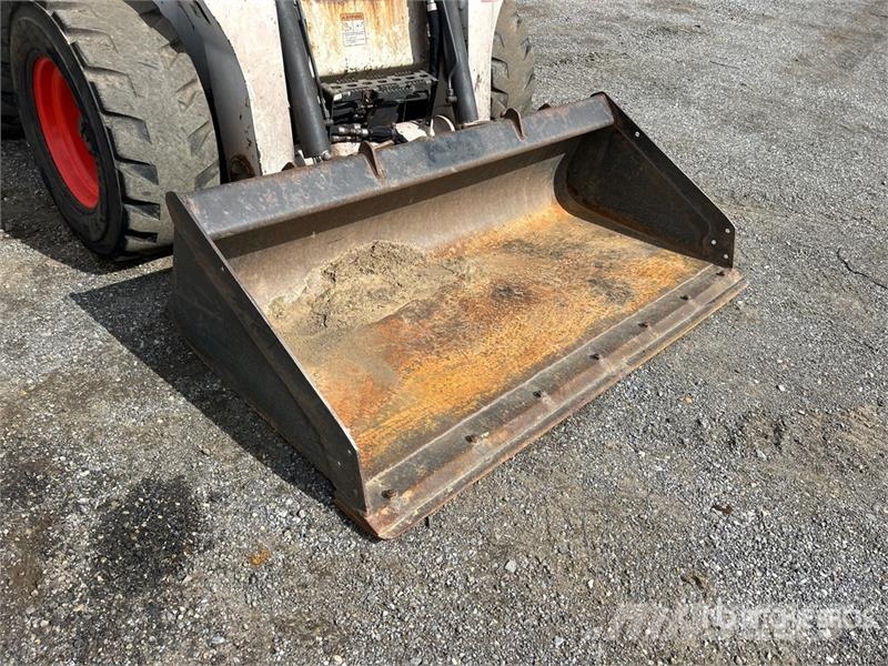 Bobcat S650 T4 Two-Speed Skid Steer Loader Мини-погрузчики