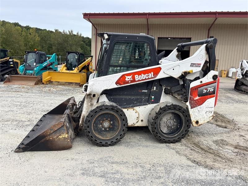 Bobcat S76 Two-Speed Skid Steer Loader (Inoperable) لوادر انزلاقية التوجيه