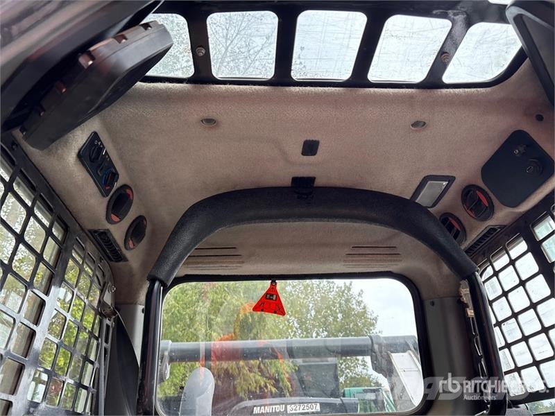 Bobcat S76 Two-Speed Skid Steer Loader (Inoperable) لوادر انزلاقية التوجيه