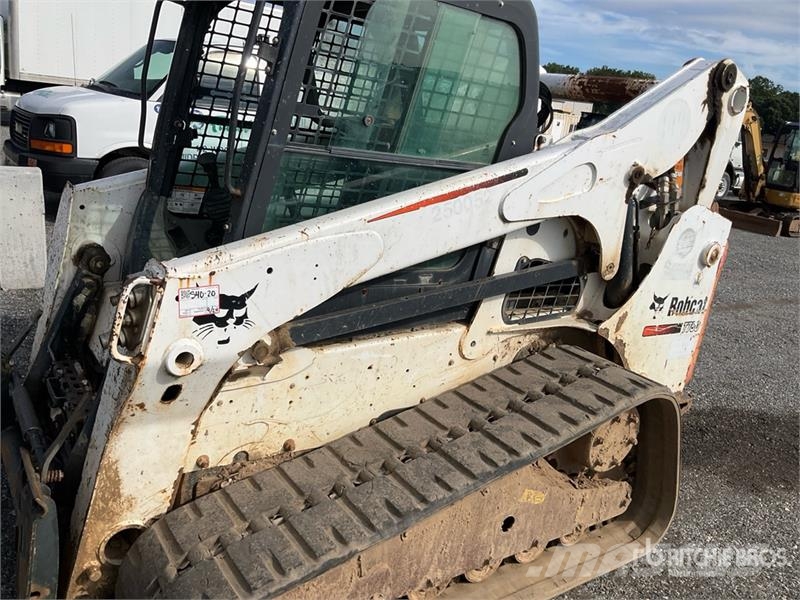 Bobcat T750 Мини-погрузчики