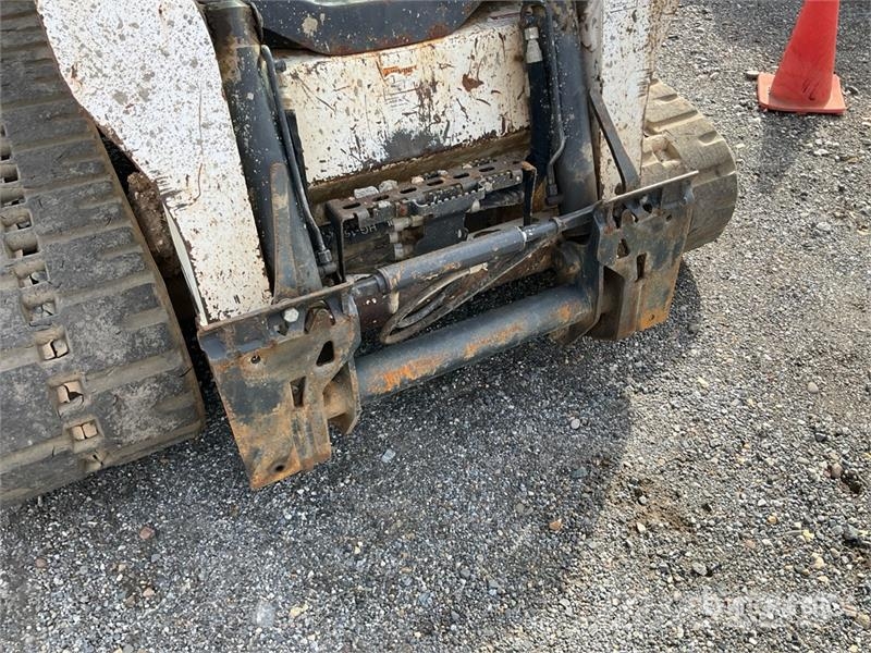 Bobcat T750 Мини-погрузчики