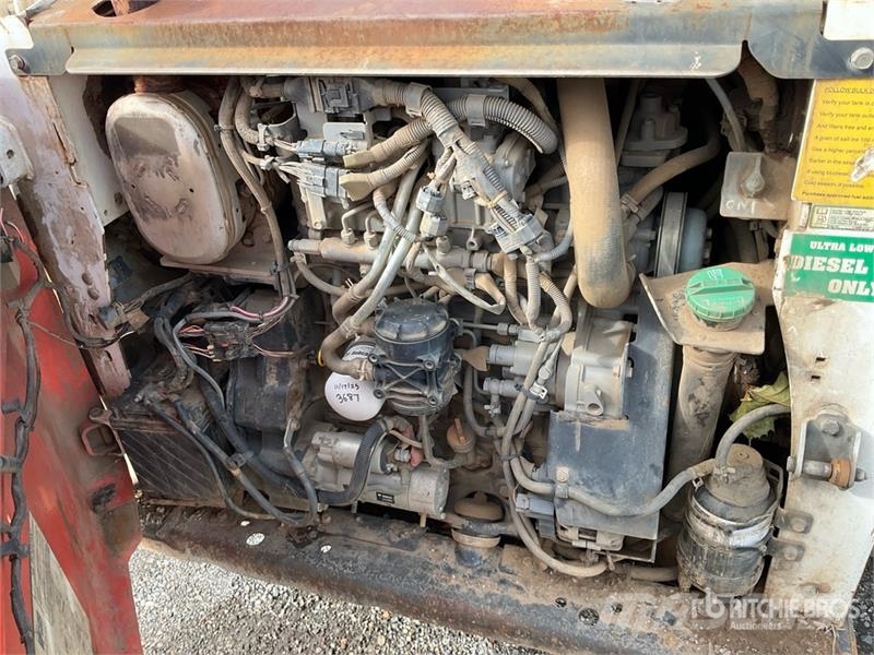 Bobcat T750 Мини-погрузчики