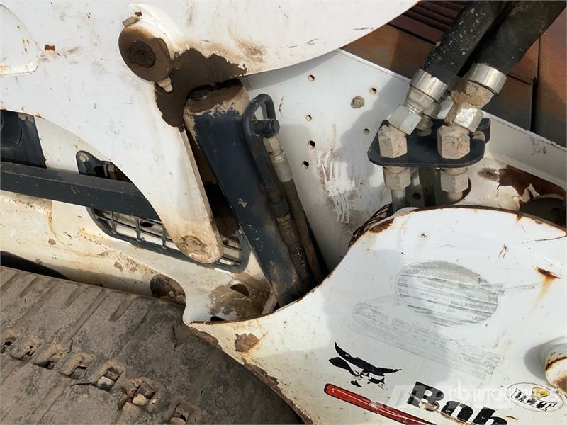 Bobcat T750 Мини-погрузчики