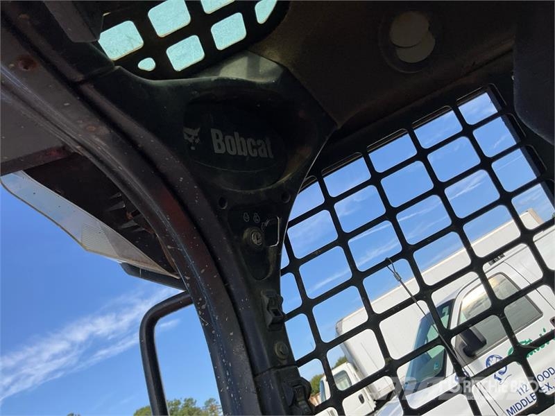 Bobcat T750 Мини-погрузчики