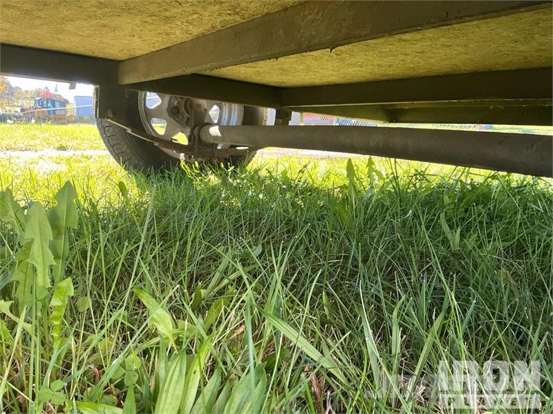 Bravo WX58SA 8 ft S/A Enclosed Trailer مقطورات ذات هيكل صندوقي