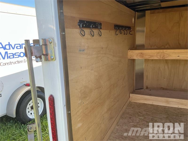 Bravo WX58SA 8 ft S/A Enclosed Trailer مقطورات ذات هيكل صندوقي