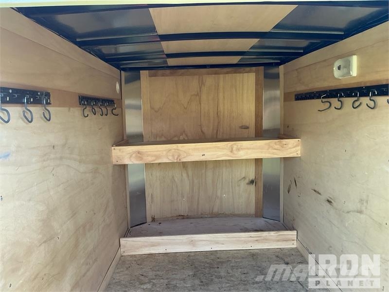 Bravo WX58SA 8 ft S/A Enclosed Trailer مقطورات ذات هيكل صندوقي
