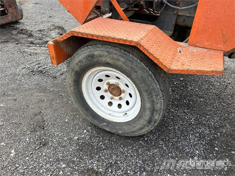 Broce KR350 Підмітальні машини