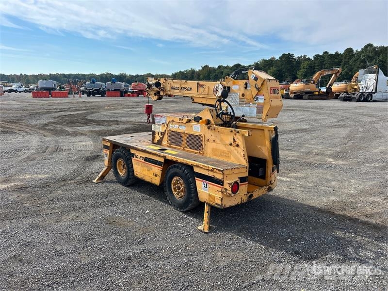 Broderson IC-20-1G 5000 lb 4x2 Carry Deck Crane Egyéb daruk