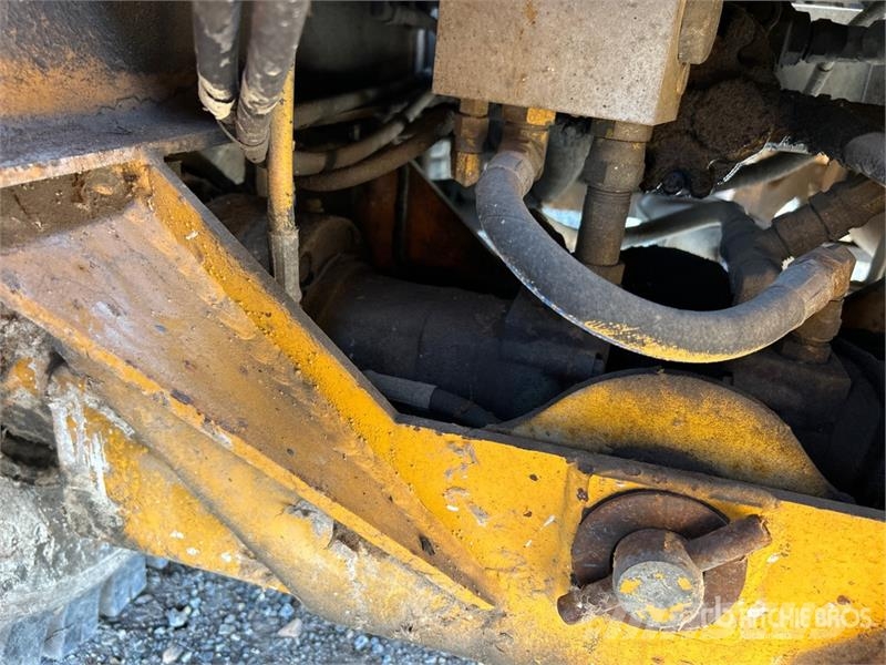 Broderson IC-20-1G 5000 lb 4x2 Carry Deck Crane Egyéb daruk