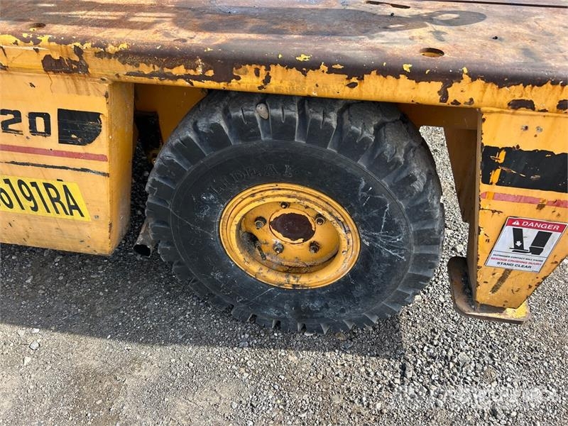 Broderson IC-20-1G 5000 lb 4x2 Carry Deck Crane Egyéb daruk