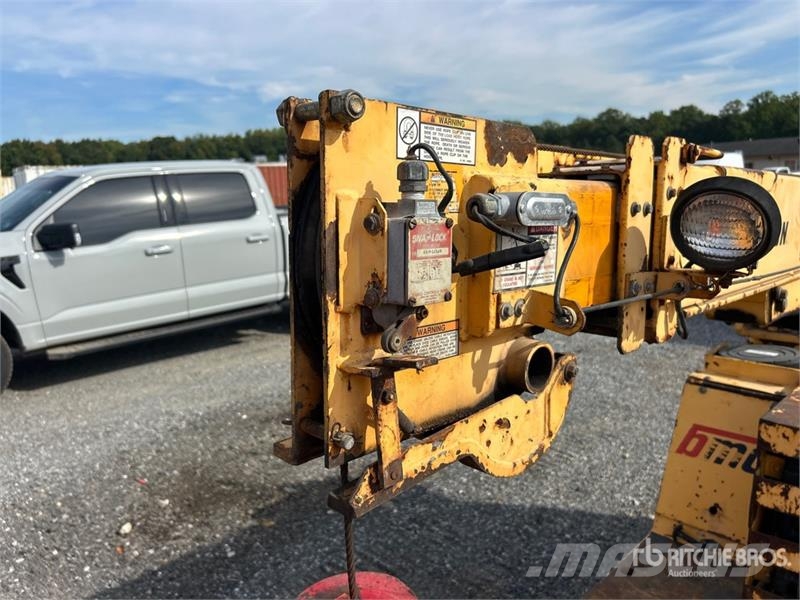 Broderson IC-20-1G 5000 lb 4x2 Carry Deck Crane Egyéb daruk