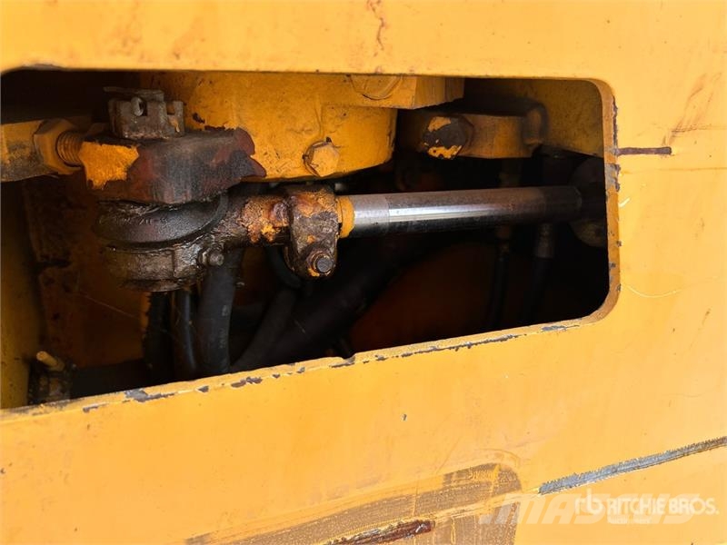 Broderson IC-20-1G 5000 lb 4x2 Carry Deck Crane Egyéb daruk