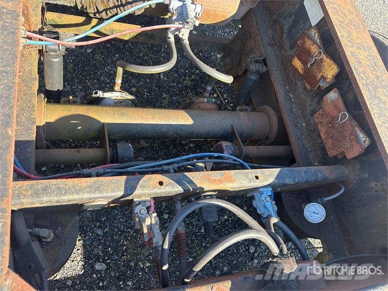 Bull Moose Heavy Haul X-L Specialized S/A Booster Axle Diger çekiciler