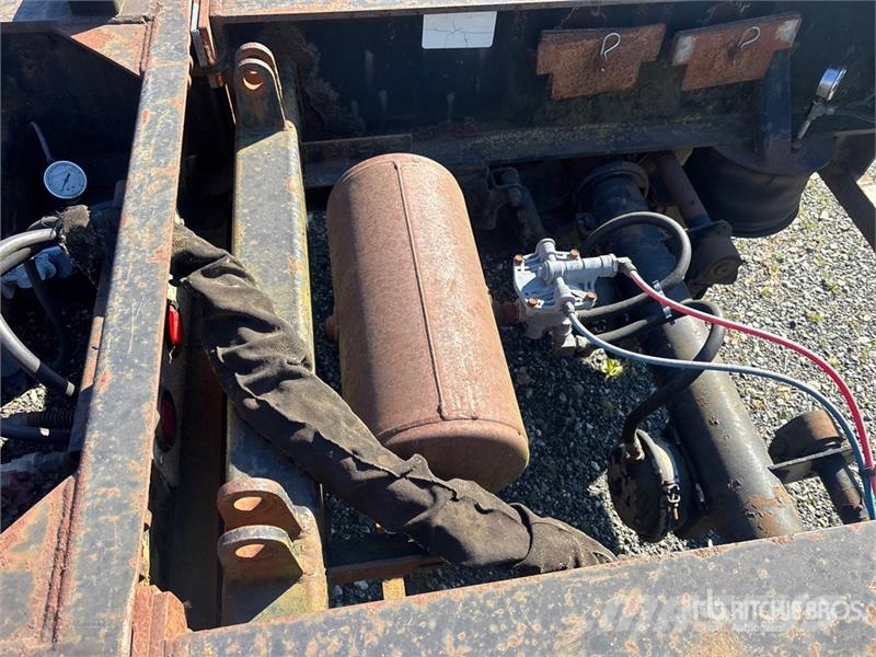 Bull Moose Heavy Haul X-L Specialized S/A Booster Axle Diger çekiciler
