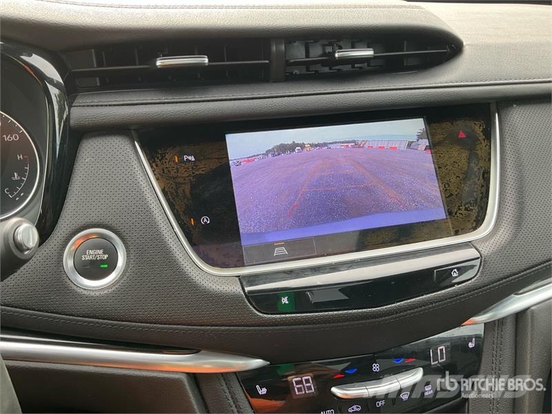 Cadillac XT5 2WD SUV Automašīnas