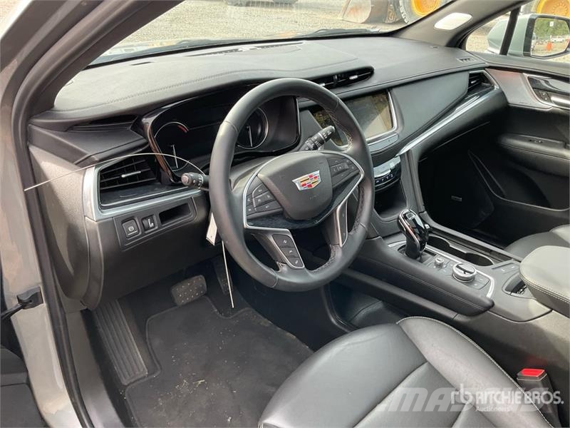 Cadillac XT5 SUV 자동차