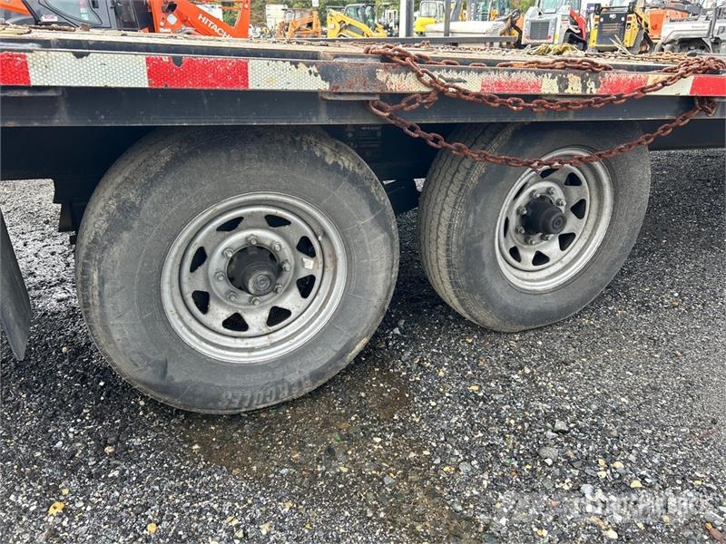 Cam Superline 22 ft Equipment Trailer Rimorchio per il trasporto di veicoli