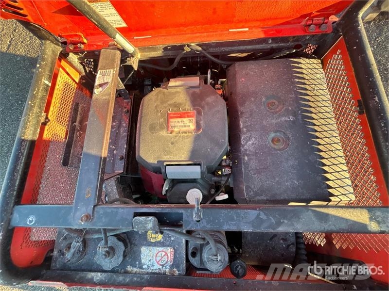 Canycom Stand-On Crawler Concrete Buggy Concrete accessories