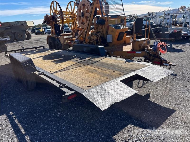  Carry-On 24 ft T/A Tilt Deck Trailer 低架裝載車