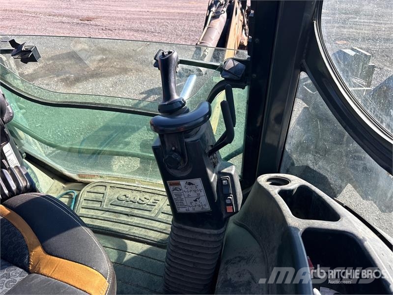 CASE 4x4 Backhoe Loader (Inoperable) Graaf-laadcombinaties