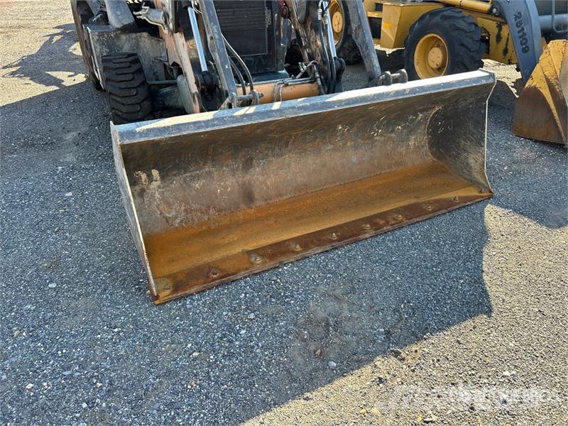 CASE 4x4 Backhoe Loader (Inoperable) Graaf-laadcombinaties