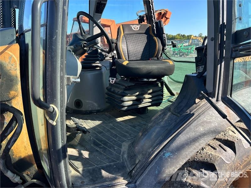CASE 4x4 Backhoe Loader (Inoperable) Graaf-laadcombinaties