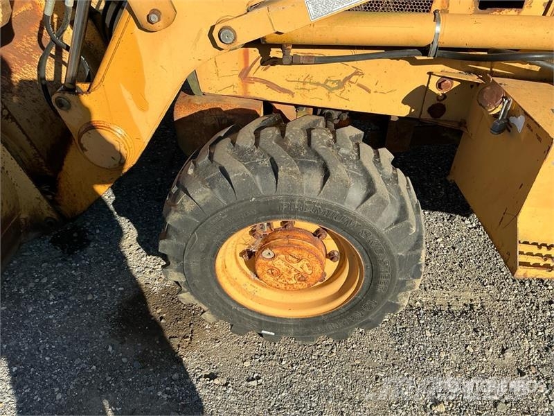 CASE 580 Super L Series 2 Backhoe Loader لوادر ذات جرافات عكسية